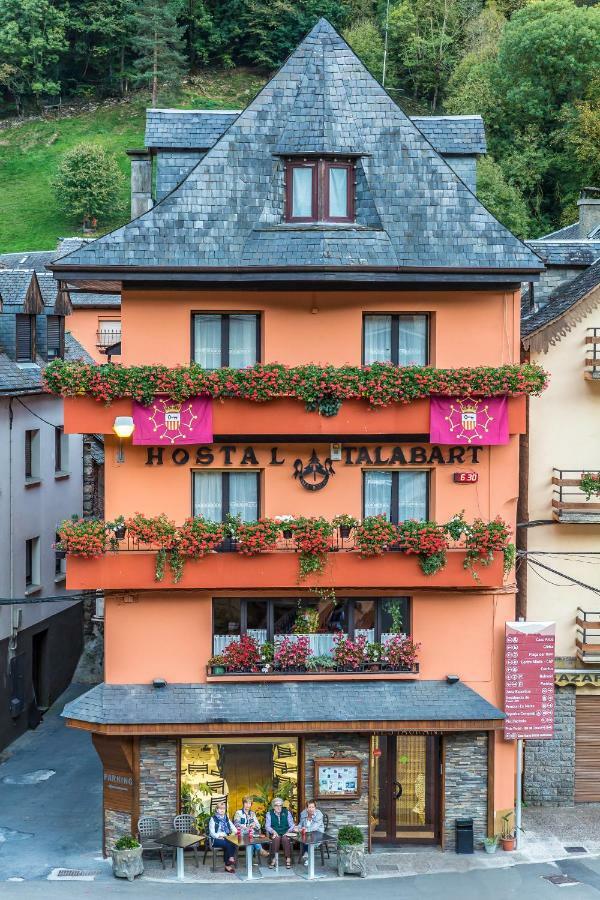 Hostal Talabart Les Exterior photo