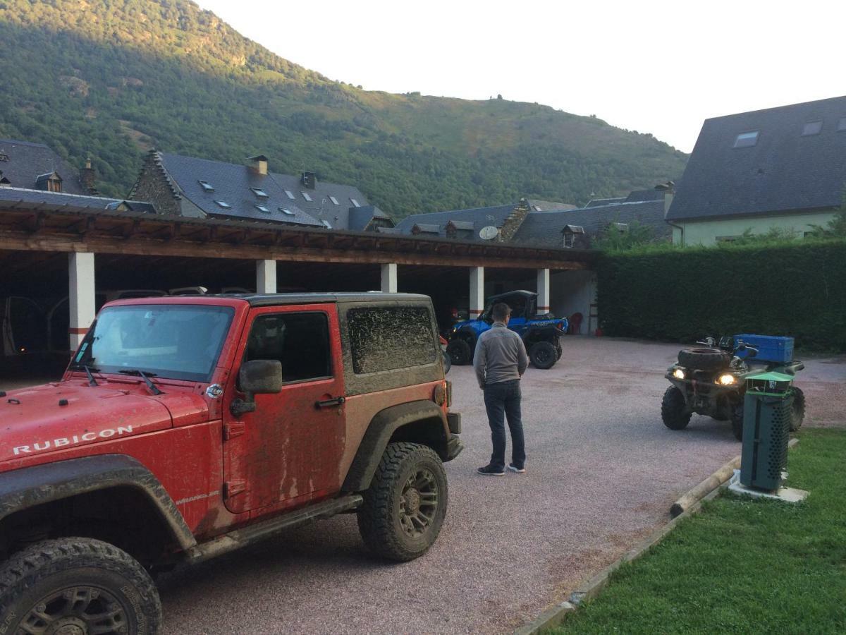 Hostal Talabart Les Exterior photo